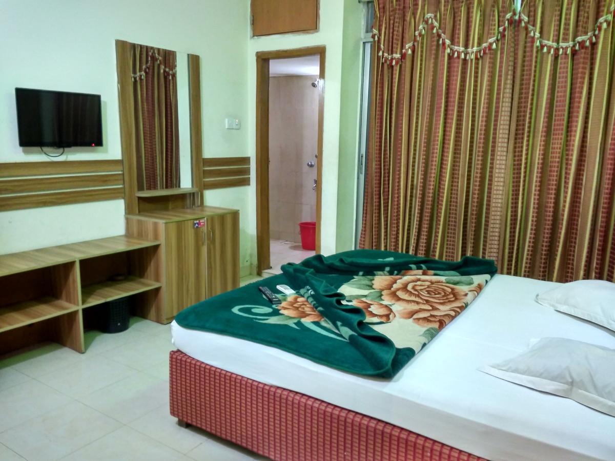 Hotel White Beach ค็อกเซสบาซาร์ ภายนอก รูปภาพ