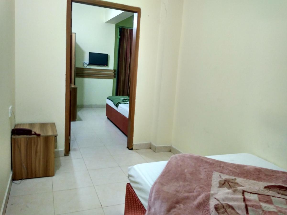 Hotel White Beach ค็อกเซสบาซาร์ ภายนอก รูปภาพ