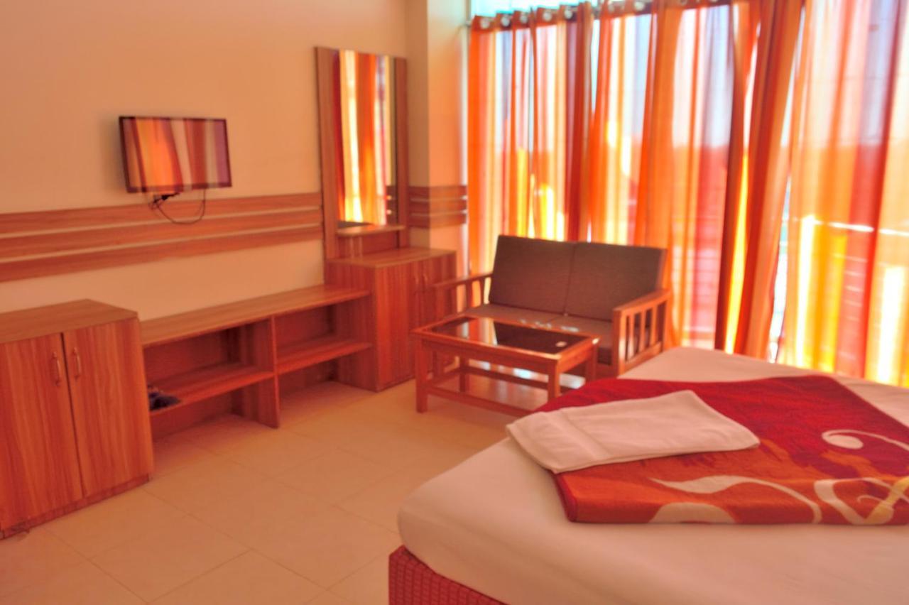 Hotel White Beach ค็อกเซสบาซาร์ ภายนอก รูปภาพ
