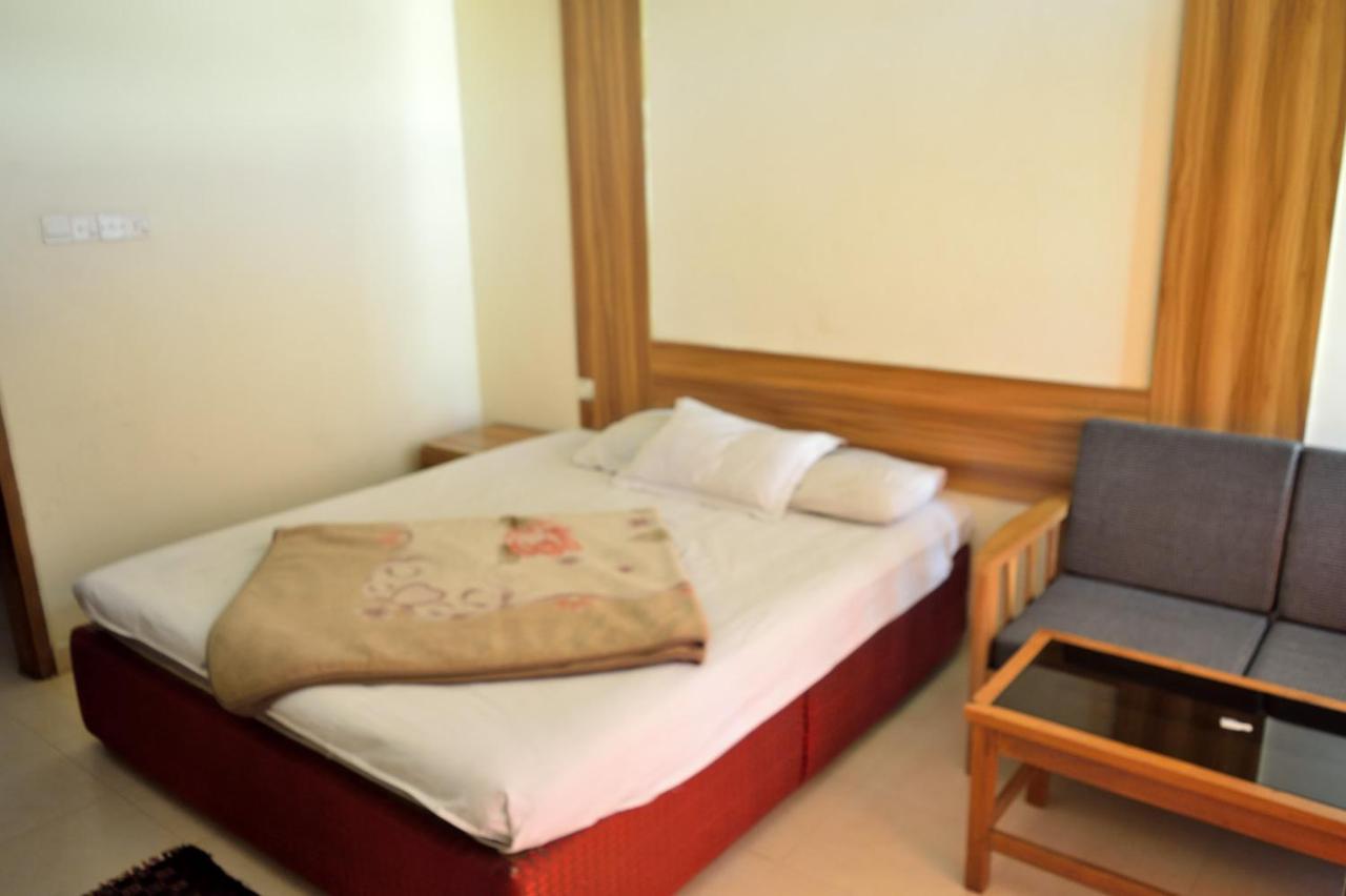 Hotel White Beach ค็อกเซสบาซาร์ ภายนอก รูปภาพ