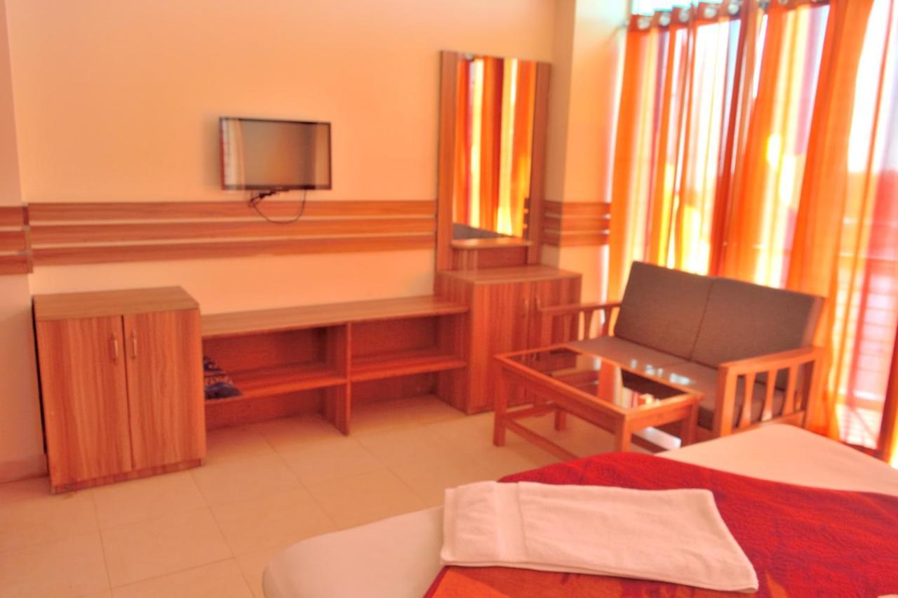 Hotel White Beach ค็อกเซสบาซาร์ ภายนอก รูปภาพ